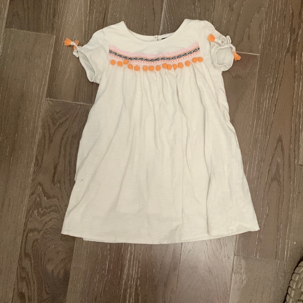 Girls art class dress size 5